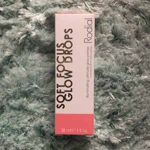 Rodial Soft Focus Glow Drops